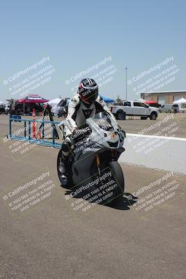 media/Jun-08-2025-TrackDaz (Sun) [[dc1ba13c79]]/Around the Pits/